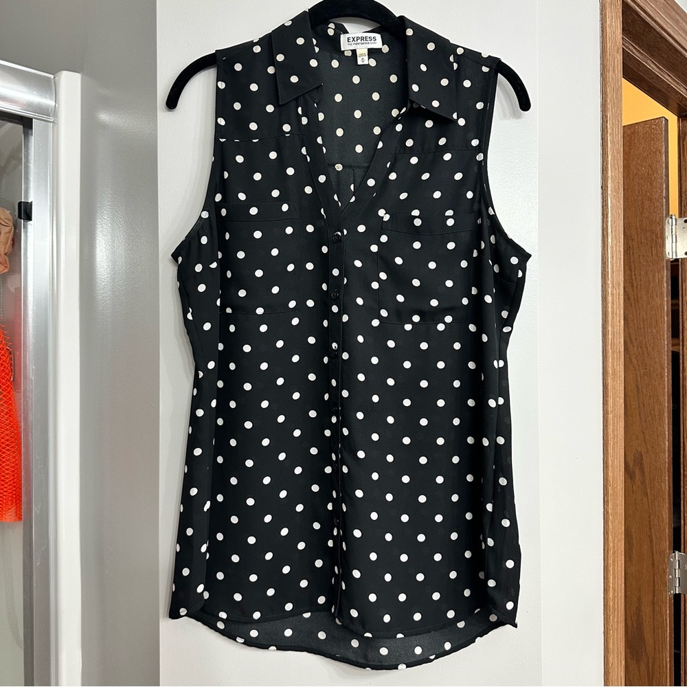 Express - The Portifino - Black Sleeveless Blouse - Size M
